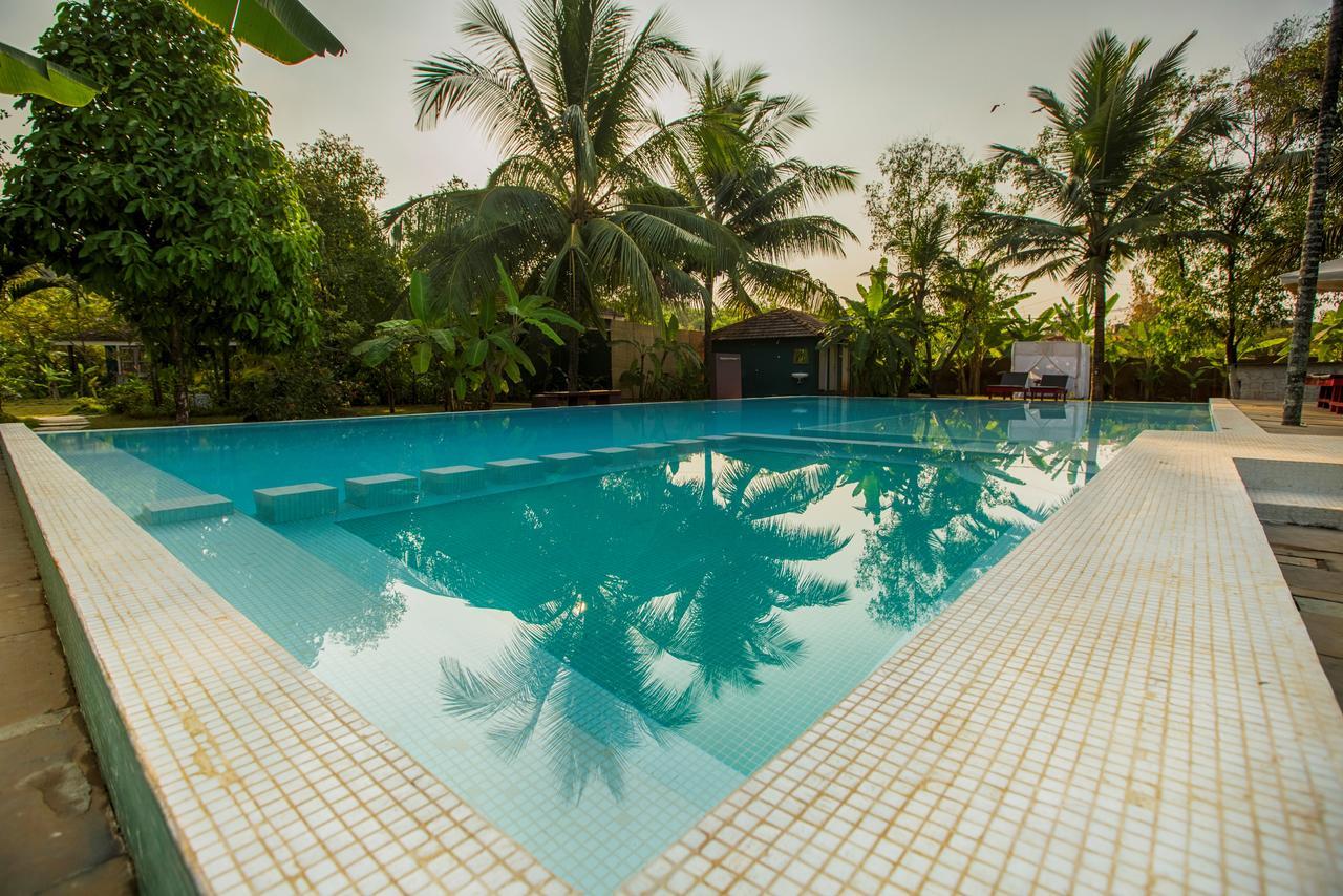 Aquatica Resorts & Spa Morjim Esterno foto