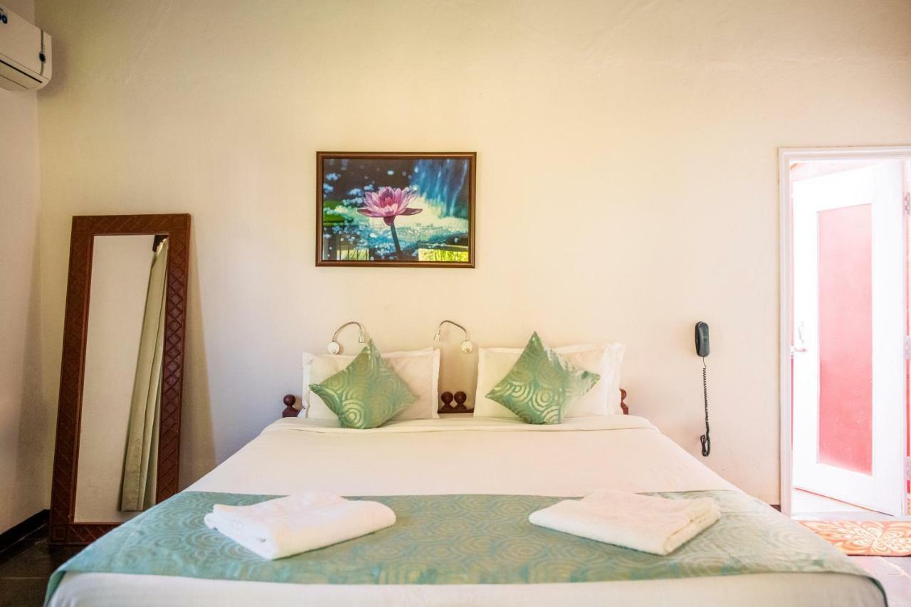 Aquatica Resorts & Spa Morjim Esterno foto