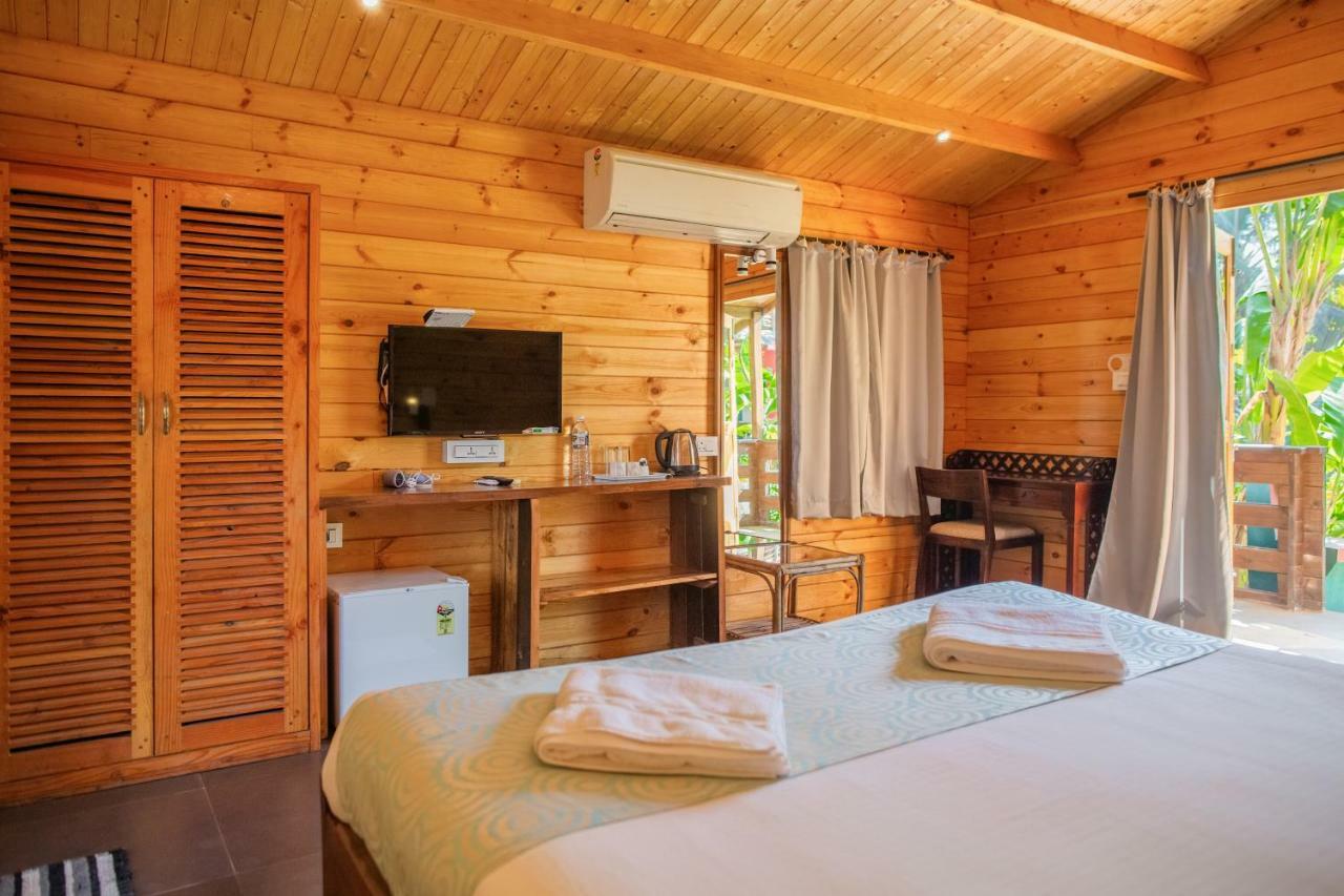 Aquatica Resorts & Spa Morjim Esterno foto